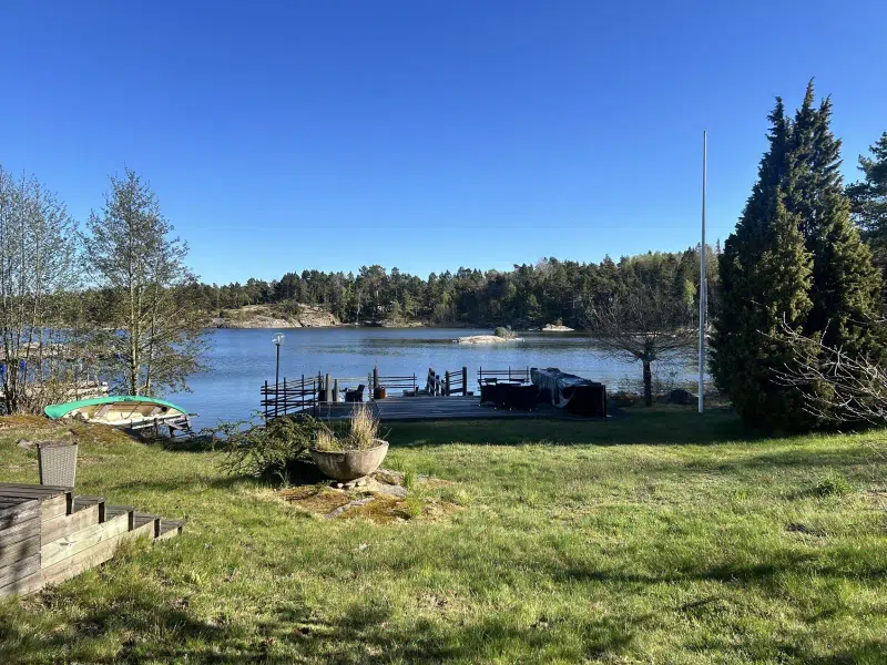 House, 4 rooms, 156 m² in Lidköping