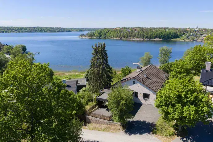House, 8 rooms, 220 m² in Tyresö