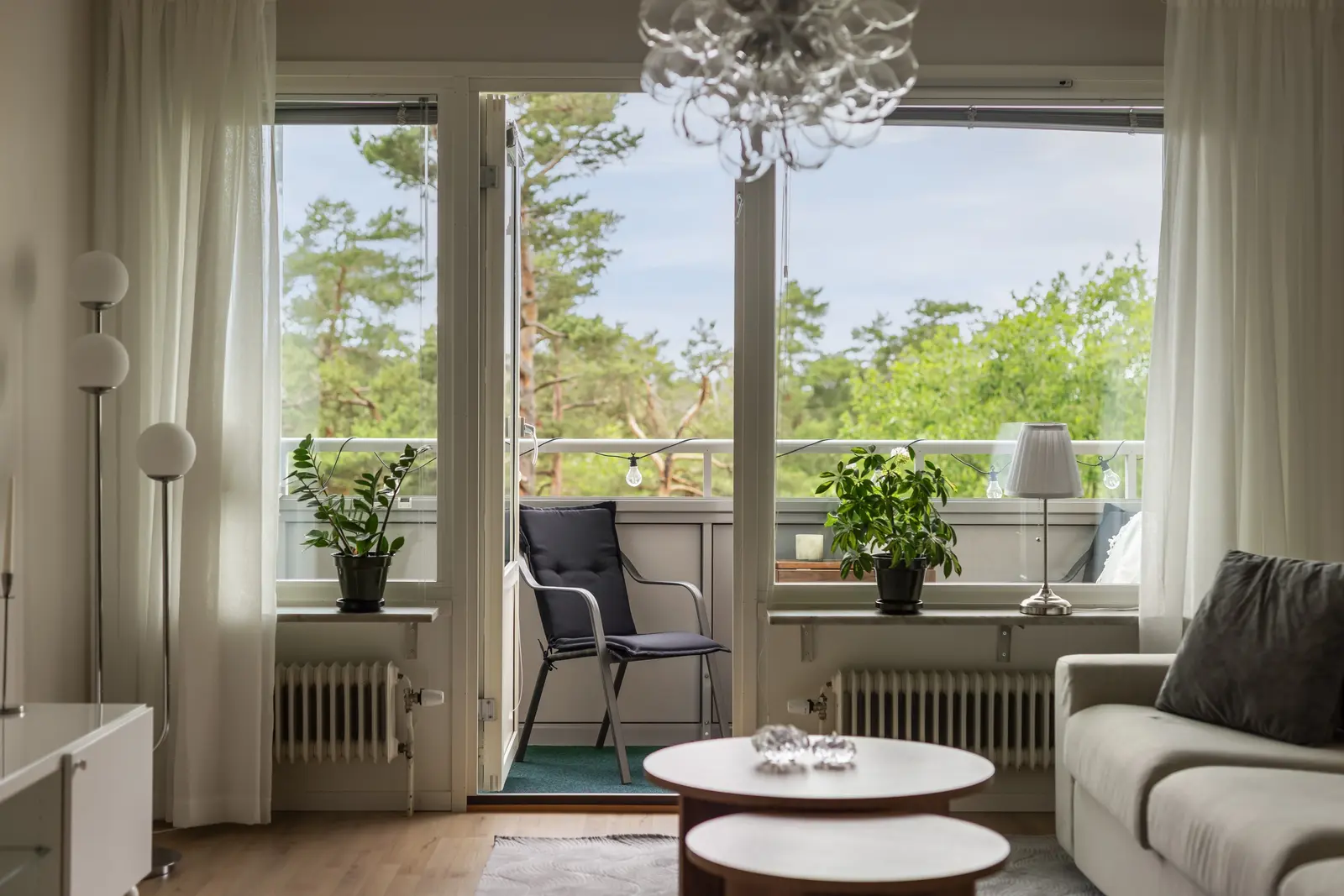 Lägenhet, Oxelvägen 49, Nacka. Bild 1 av 1