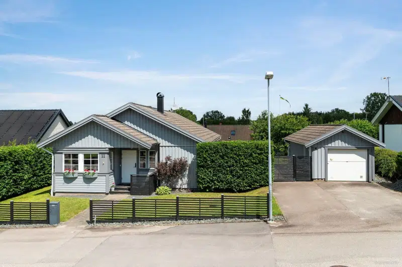 House, 3 rooms, 115 m² in Ljungby
