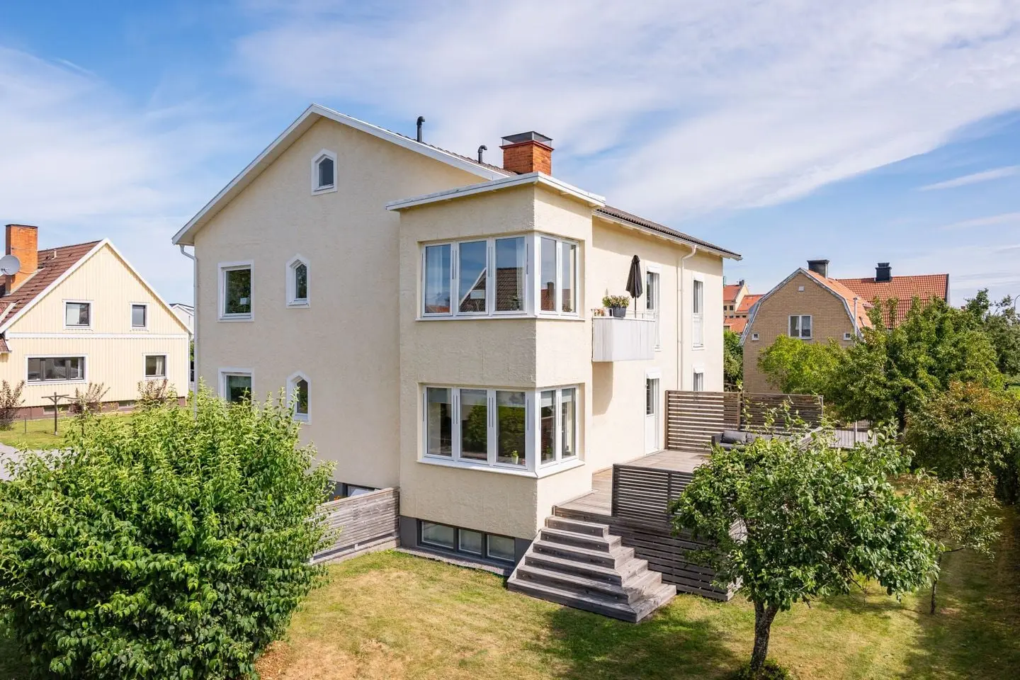 Bild 1 av 20 på Rosengången 1