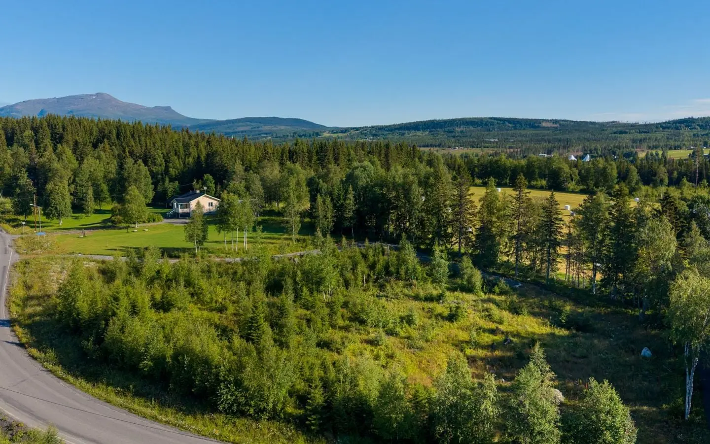 Bild 1 av 9 på Edsåsen 1:52
