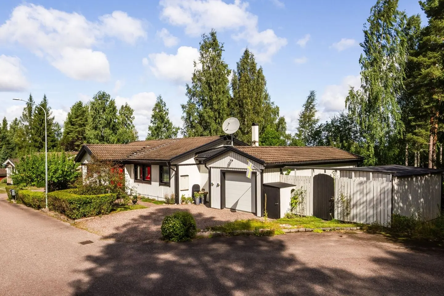 Bild 1 av 43 på Klängestigen 7