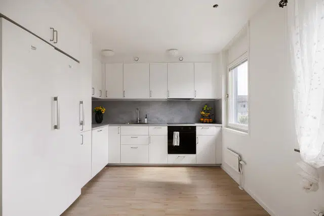 Bild 1 av 38 på Sleipnervägen 73