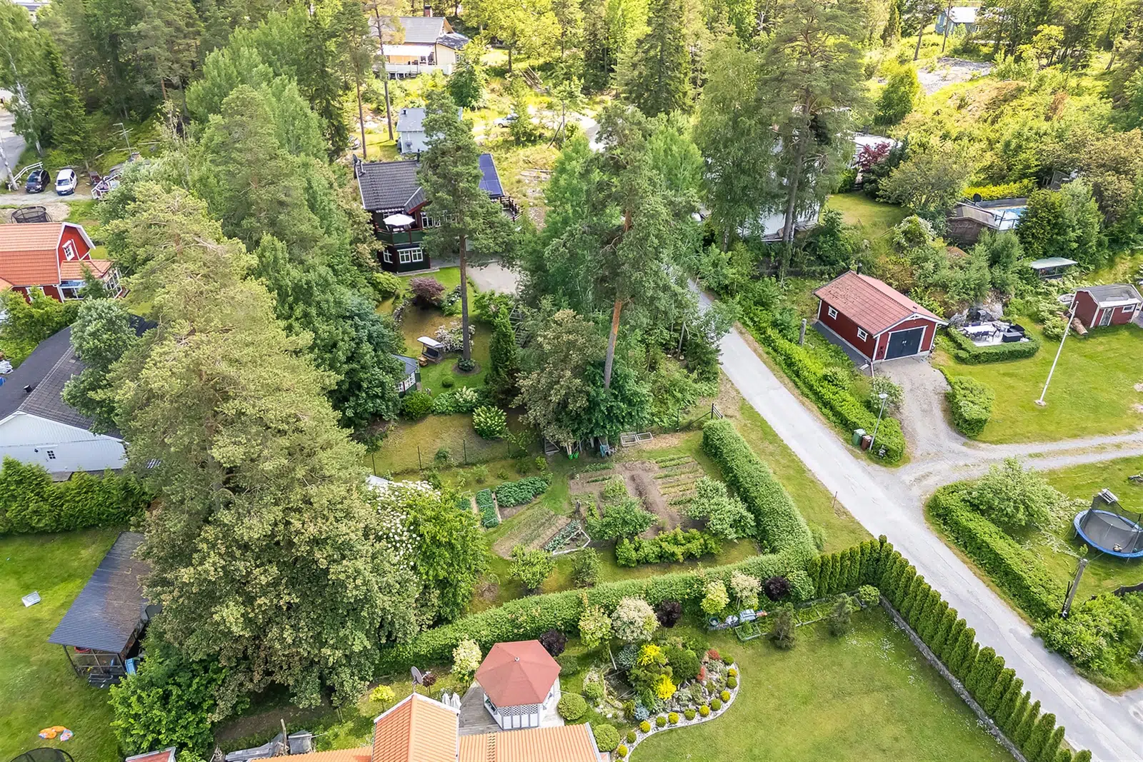 Image 1 of 1 of Riddarvägen 6