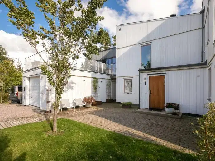 Apartment, 6 rooms, 201 m²