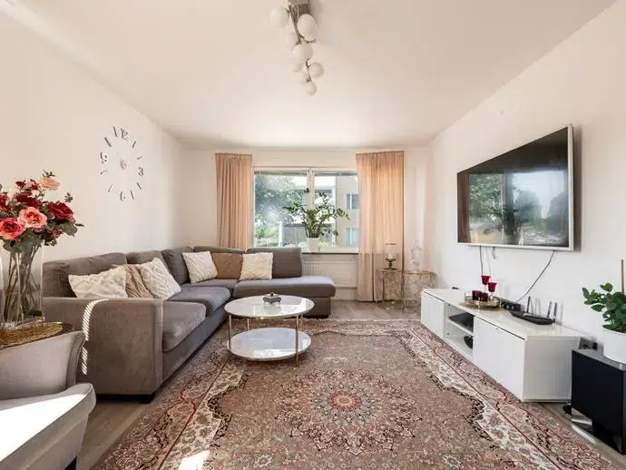 Apartment, 3 rooms, 83 m²
