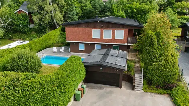 House, 7 rooms, 223 m² in Botkyrka