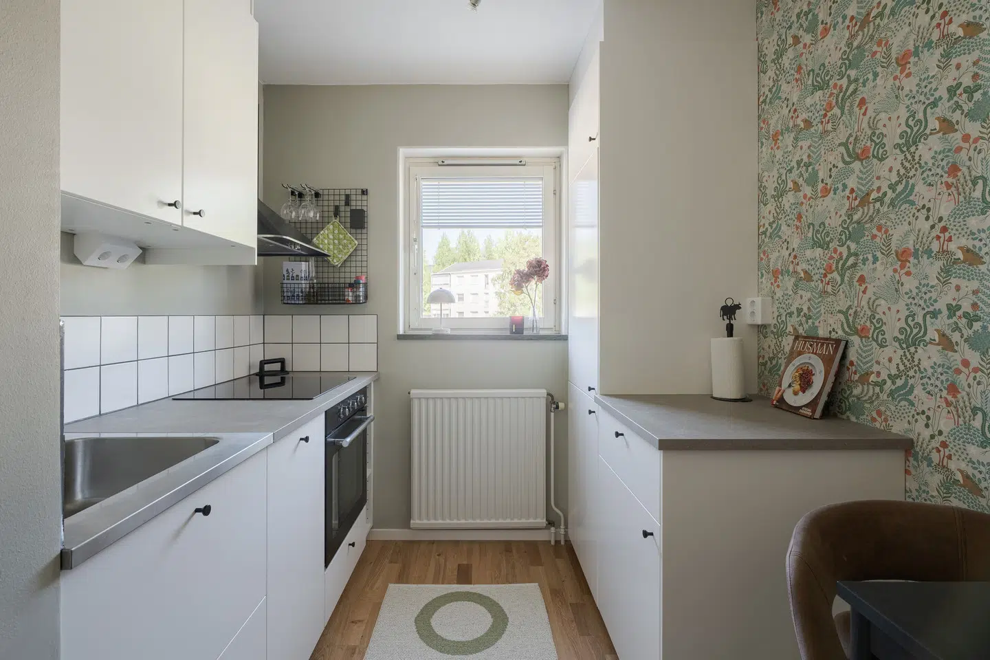 Bild 1 av 21 på Vintergatan 6C