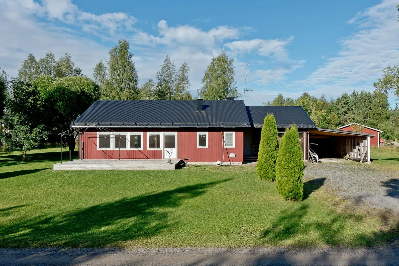 Bild 1 av 21 på Örevägen 12