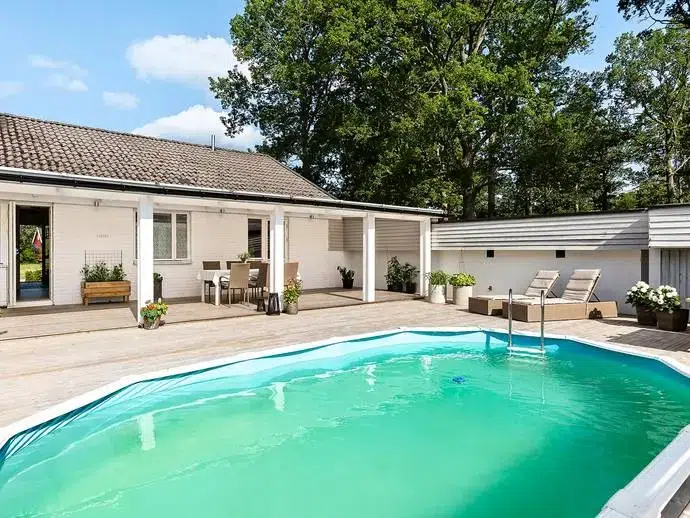 Villa, 4 rum, 121 m²