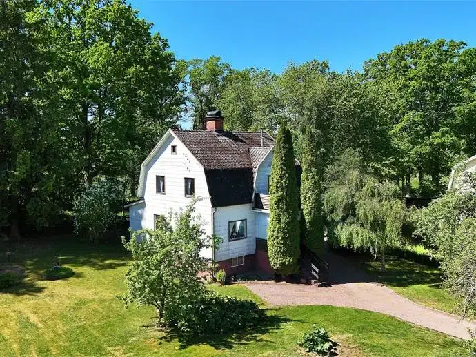 Villa, 96 m² i Högsby