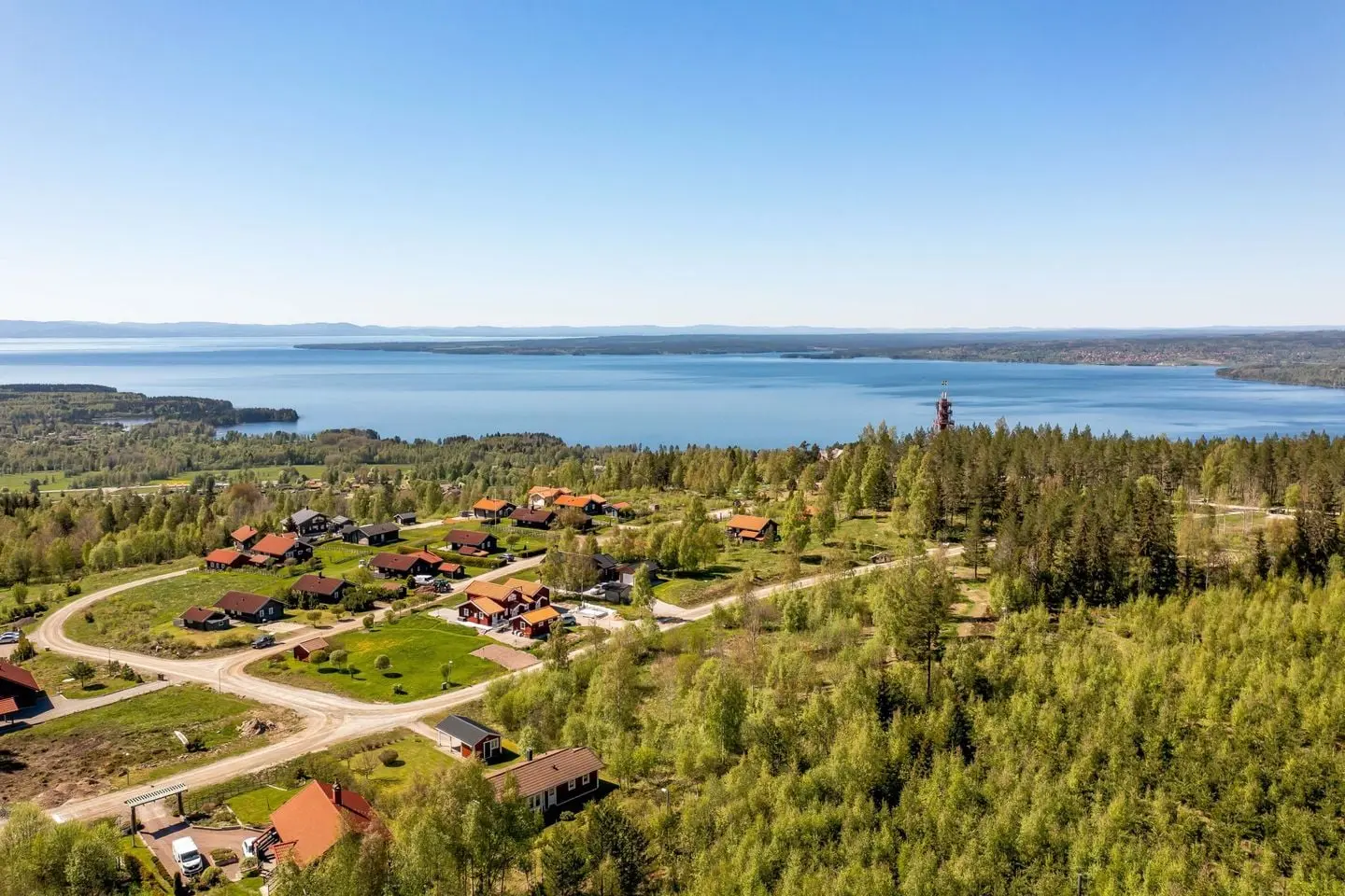 Image 1 of 17 of Urtäppsvägen 11