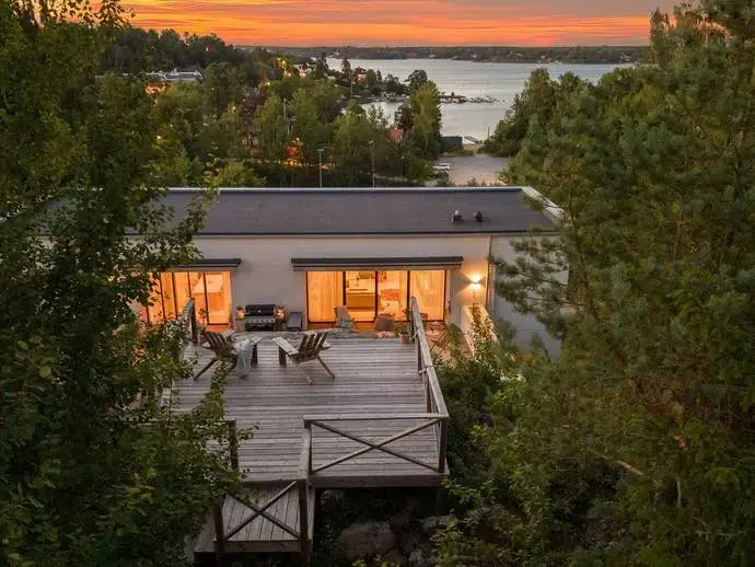 House, 7 rooms, 194 m²