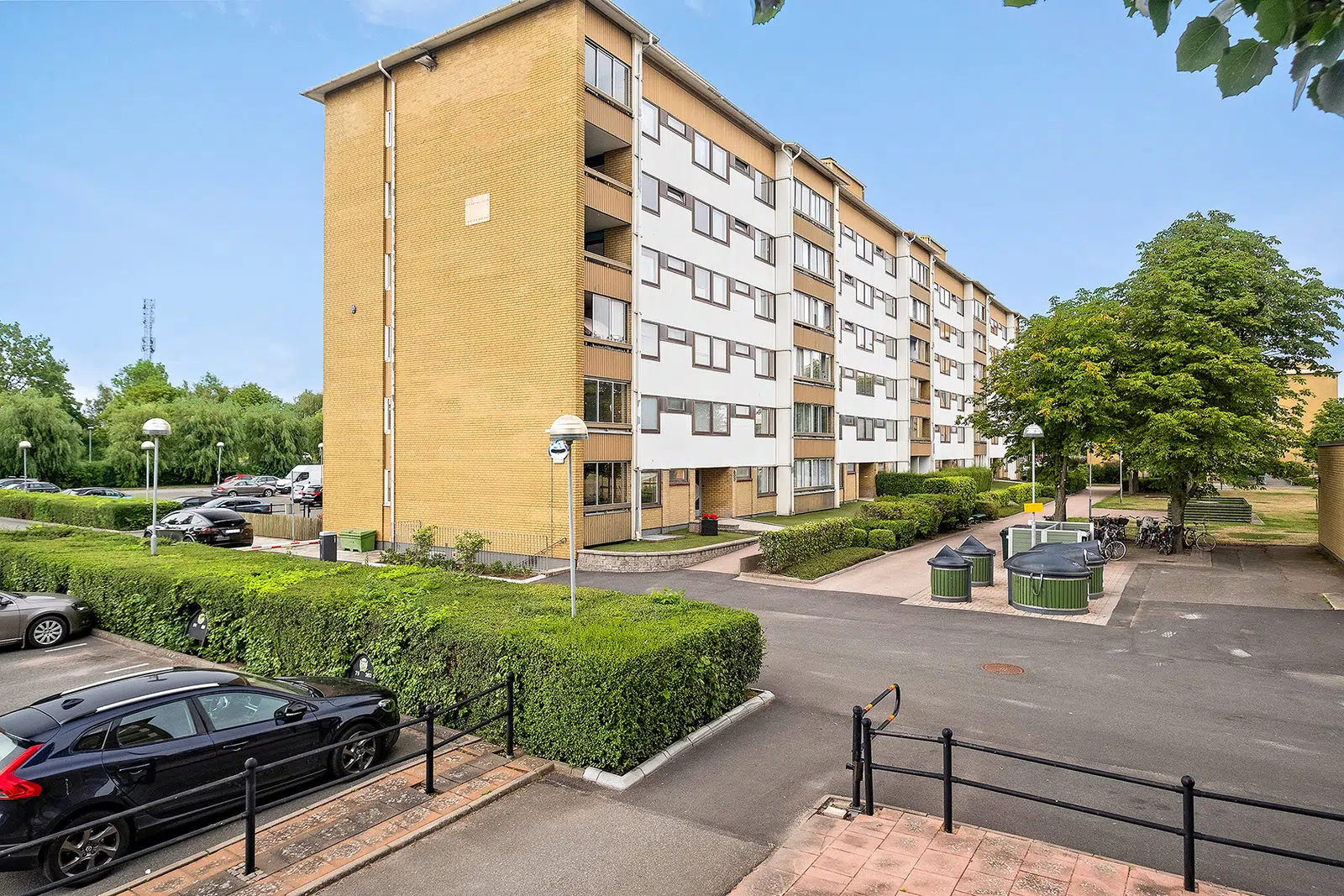 Image 1 of 11 of Jakobs väg 6