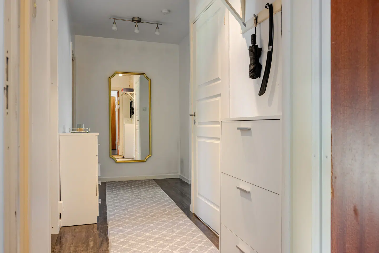 Bild 1 av 21 på Polacksgatan 19A