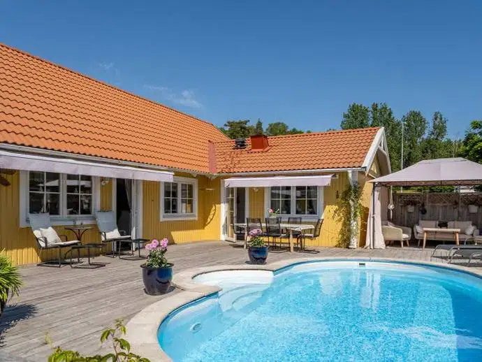 House, 7 rooms, 165 m²