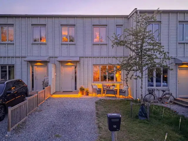 Lägenhet, 4 rum, 102 m² i Upplands Väsby