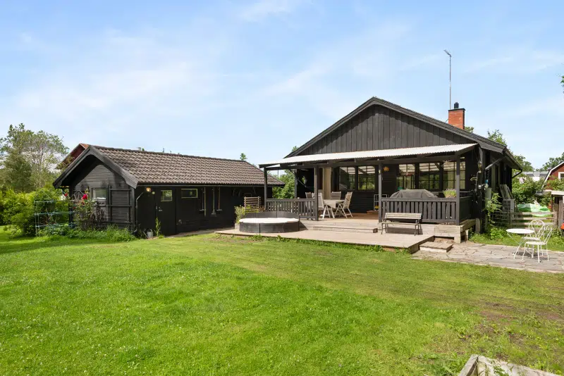 Villa, 7 rum, 104 m²
