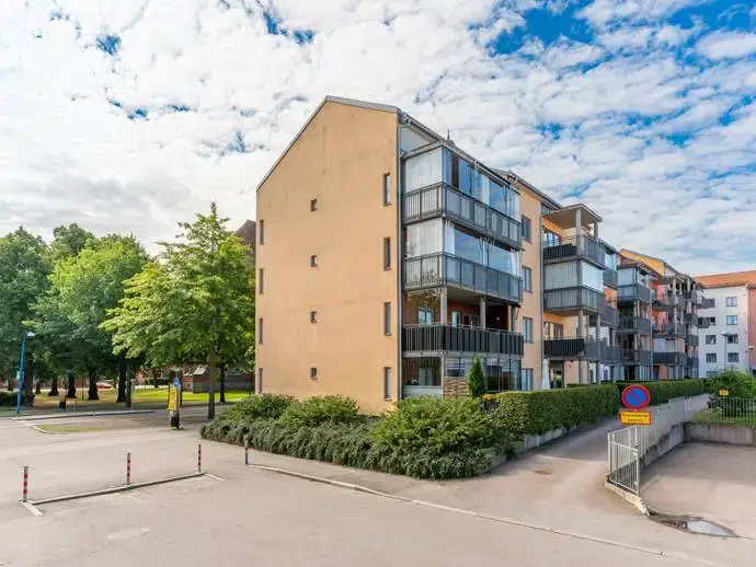 Apartment, 3 rooms, 95 m²