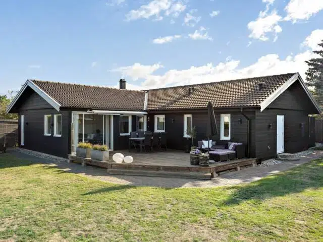 House, 5 rooms, 142 m² in Bunkeflostrand