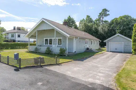 Villa, 5 rum, 144 m² i Svenljunga