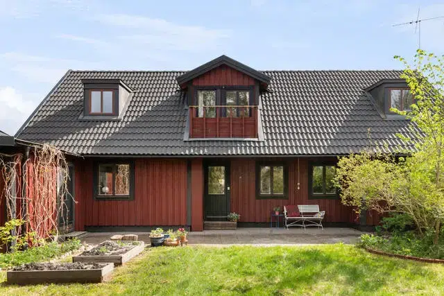 House, 5 rooms, 135 m² in Haninge