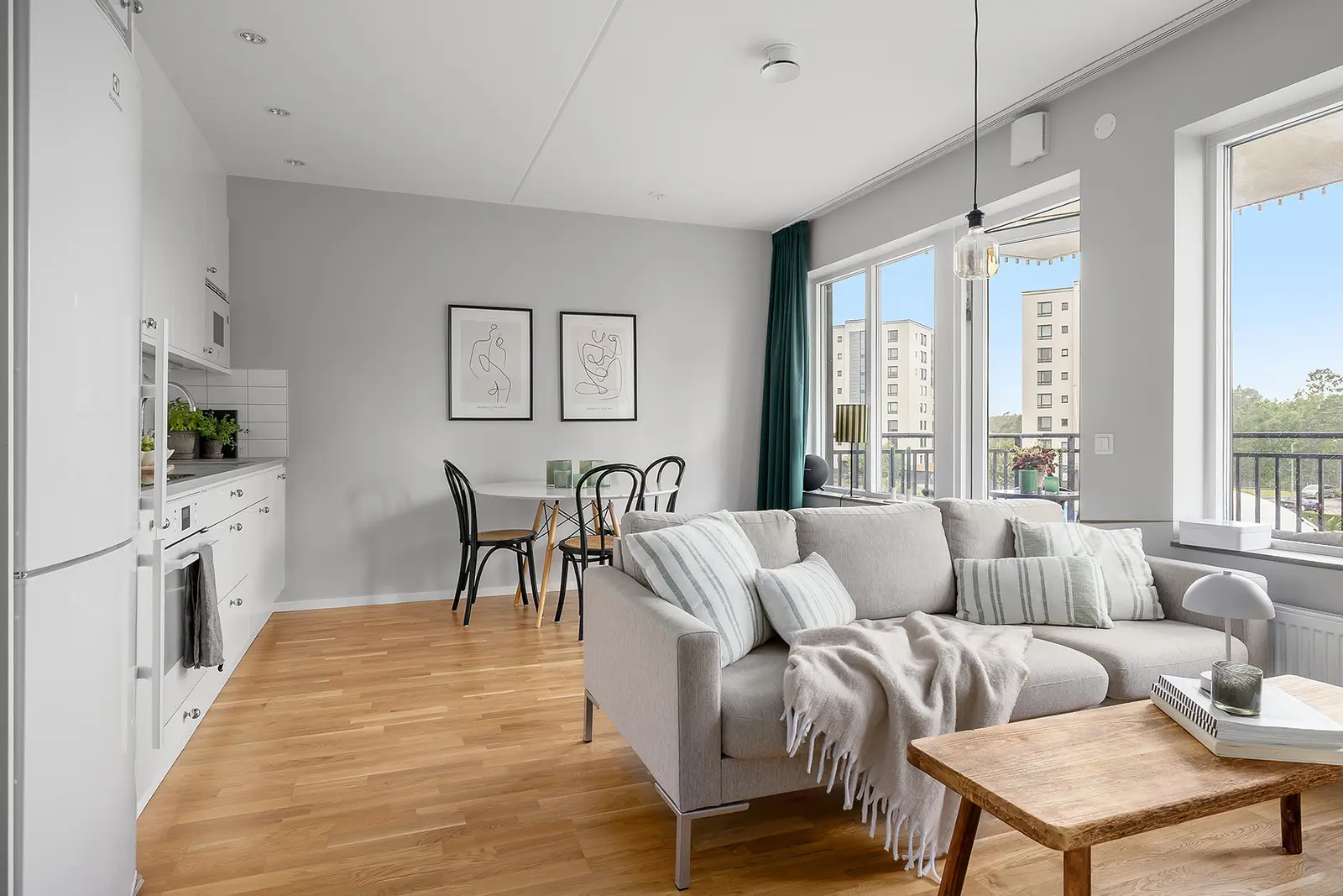 Image 1 of 28 of Nohabgatan 39A