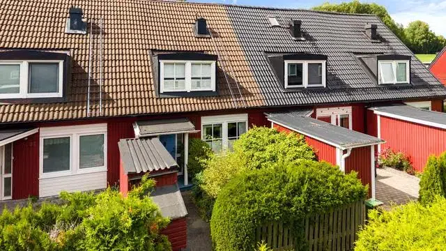 Semi-detached/terraced, 4 rooms, 102 m²