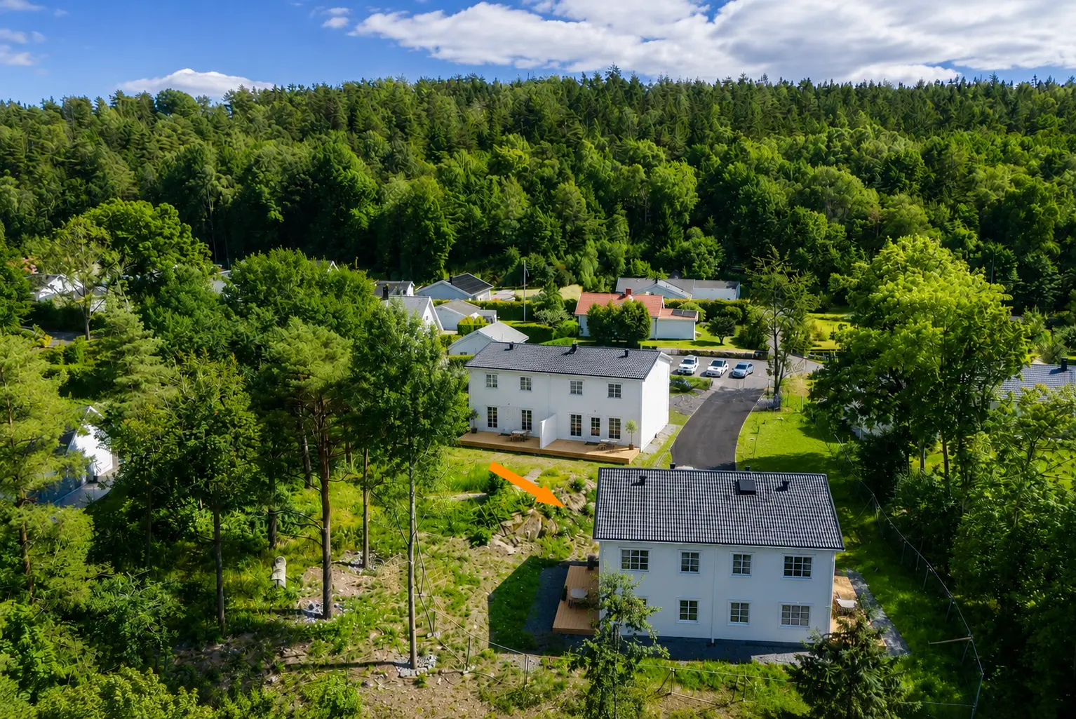 Bild 1 av 13 på Bredehall 24 D