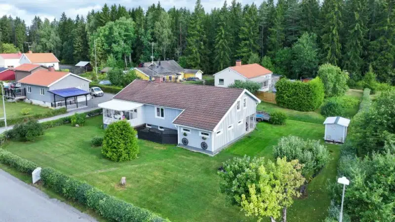 House, 4 rooms, 100 m² in Östervåla