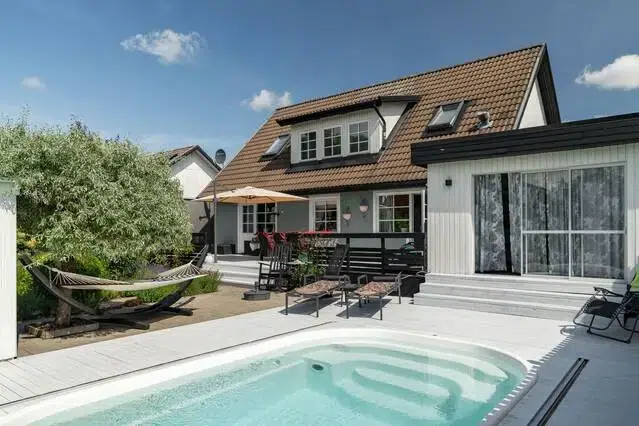 Villa, 6 rum, 151 m² i Eslöv