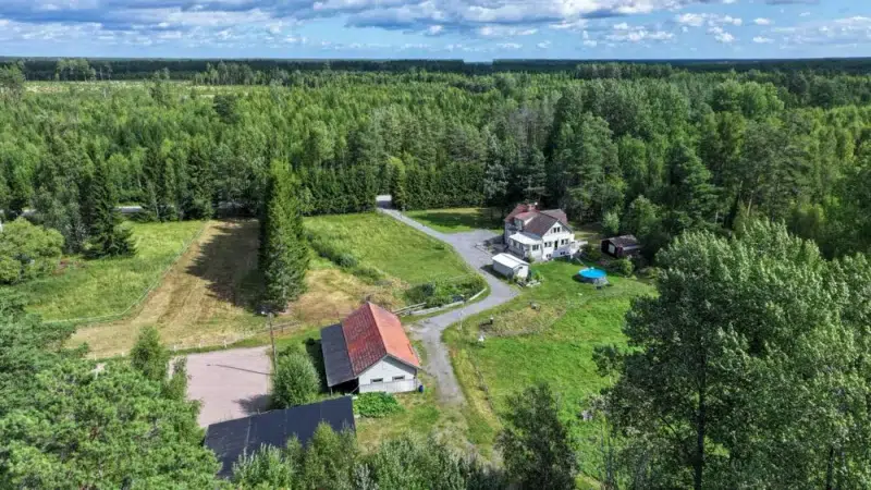 House, 5 rooms, 137 m² in Tärnsjö