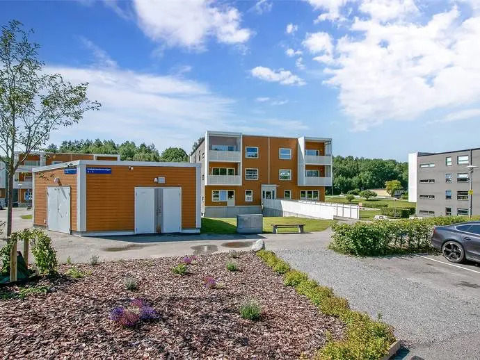 Image 1 of 21 of Trädgårdsmästarstigen 4