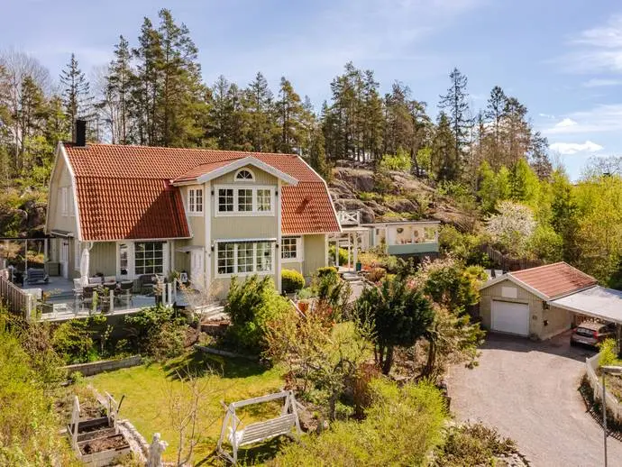 Bild 1 av 21 på Sten Bergmans väg 5