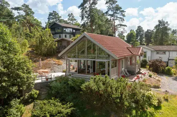 House, 2 rooms, 79 m² in Tjörn
