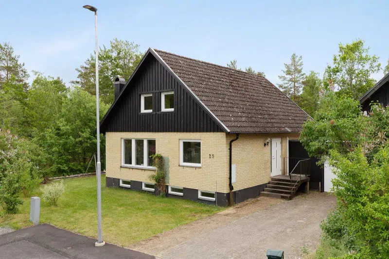 House, 5 rooms, 126 m² in Östra Göinge