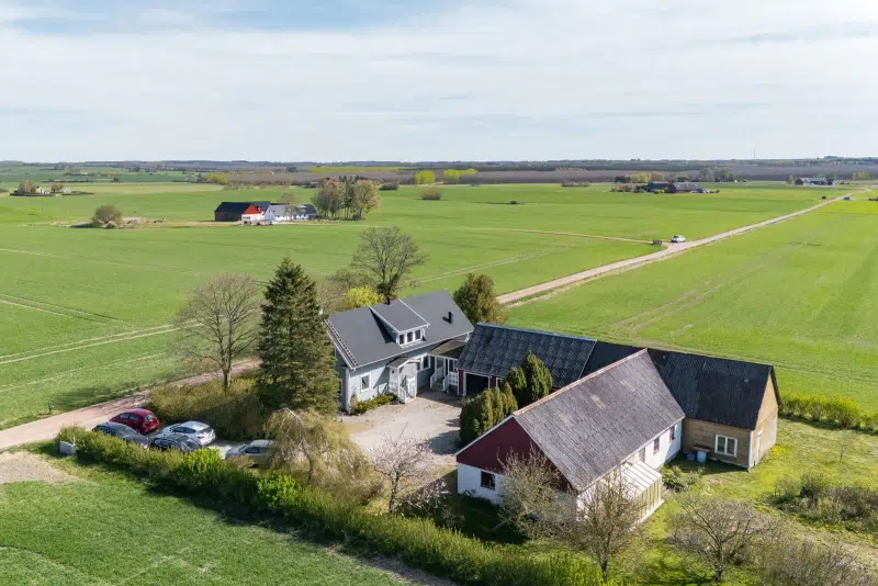 Farm, 6 rooms, 163 m² in Eslöv