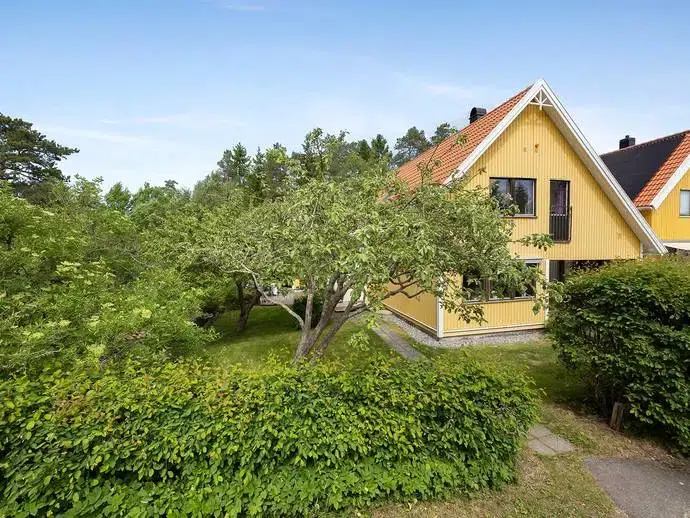 Villa, 6 rum, 140 m²