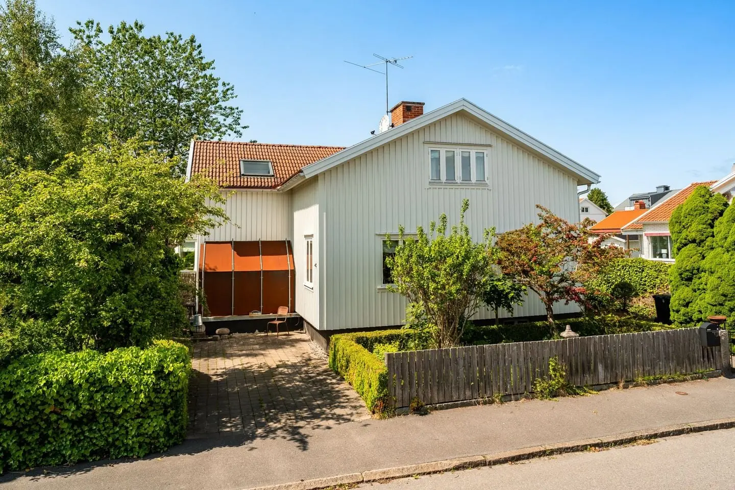 Bild 1 av 45 på Ågårdsgatan 28
