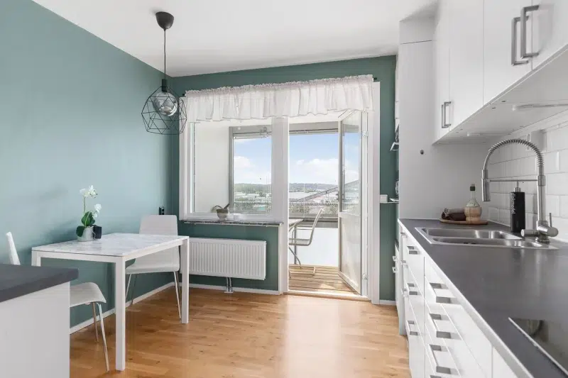 Lägenhet, 2 rum, 59 m² i Hålabäck
