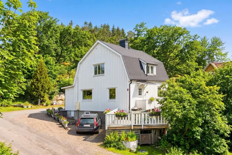 House, 5 rooms, 98 m² in Tjörn
