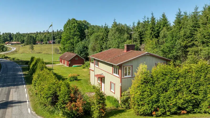 House, 5 rooms, 90 m² in Tanum