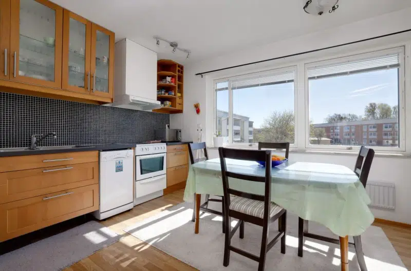 Lägenhet, 2 rum, 67 m² i Örebro