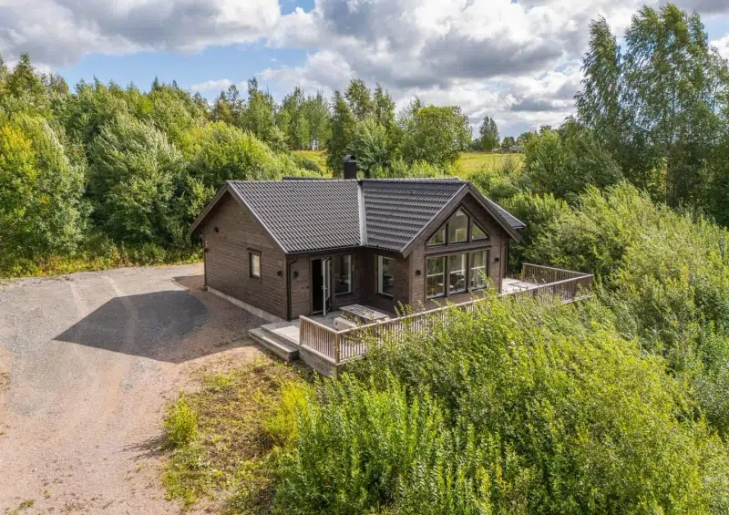 House, 5 rooms, 100 m² in Sandviken