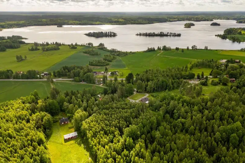 Tomt / mark, 800 m² i Skinnskatteberg
