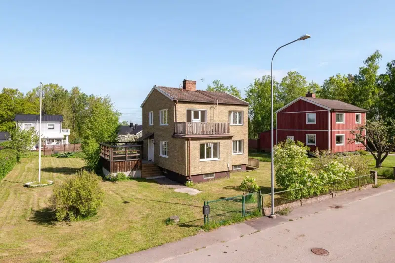 House, 4 rooms, 116 m² in Motala