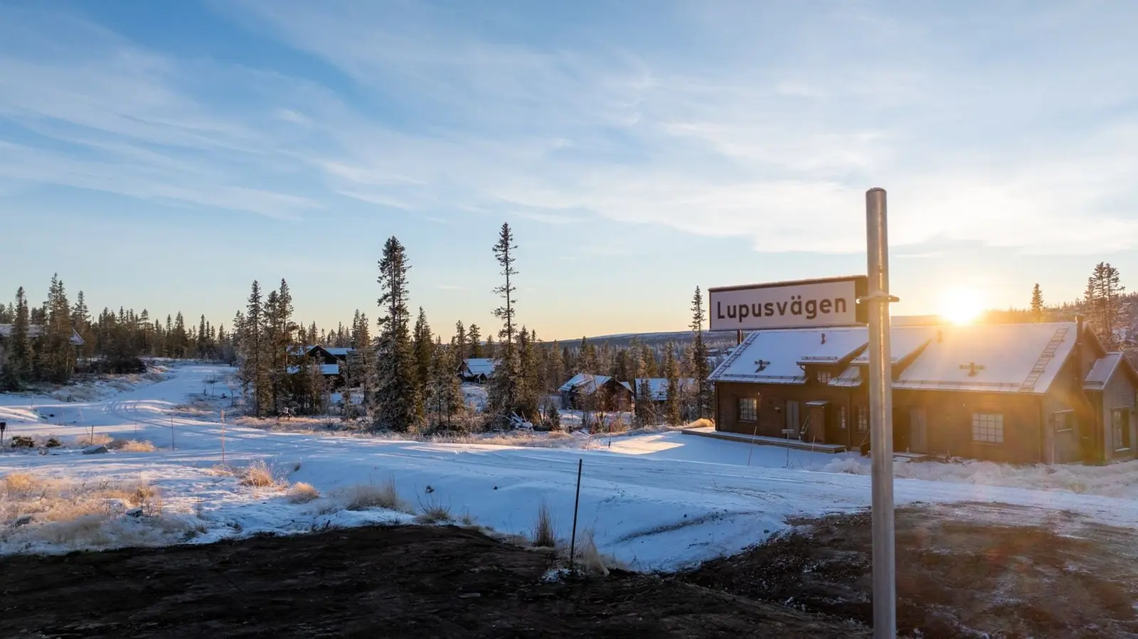 Bild 1 av 12 på Lupusvägen 4 & 6
