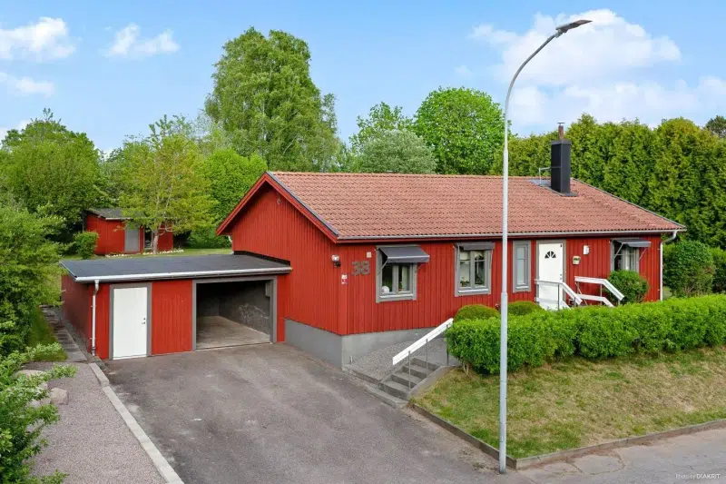 Villa, 3 rum, 91 m² i Tingsryd