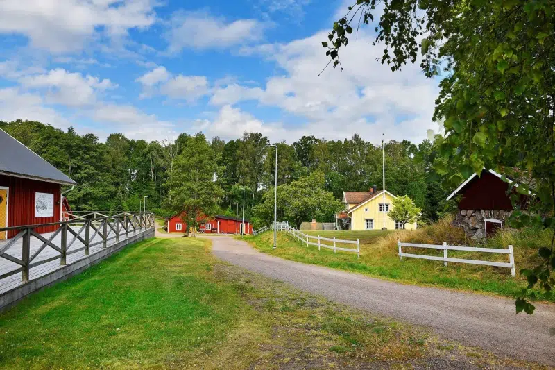 Farm in Hjo